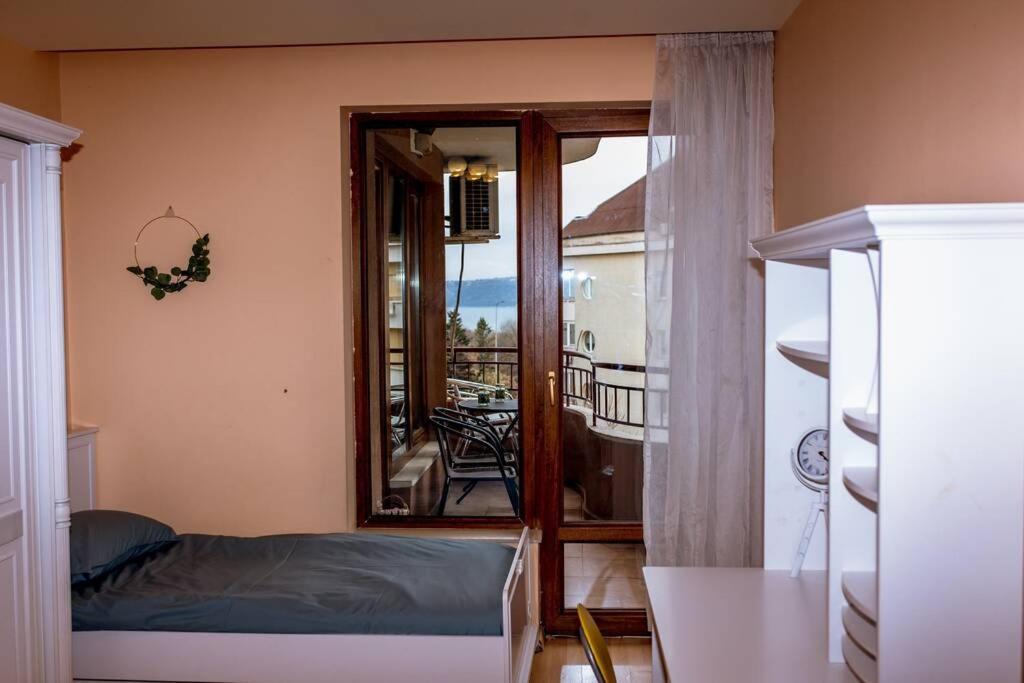 Sea View Apartment Next To Sea Garden And Beach Varna ภายนอก รูปภาพ