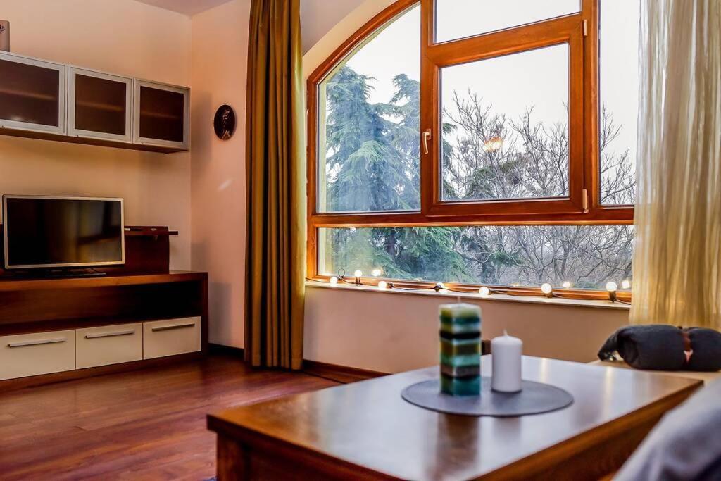 Sea View Apartment Next To Sea Garden And Beach Varna ภายนอก รูปภาพ