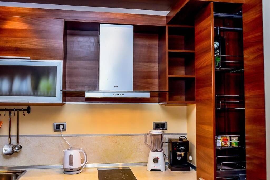 Sea View Apartment Next To Sea Garden And Beach Varna ภายนอก รูปภาพ